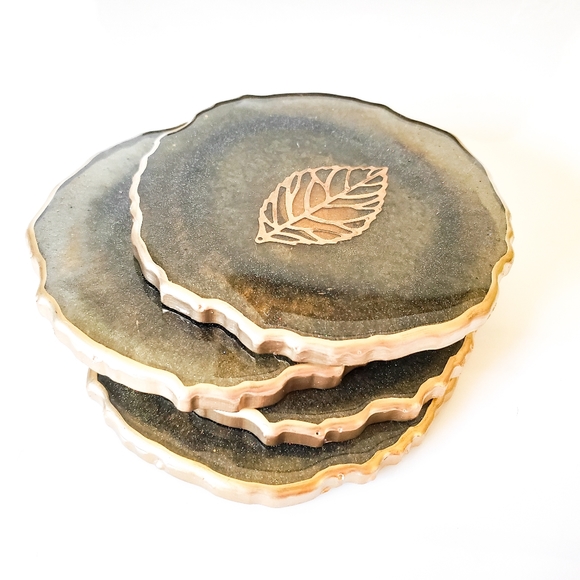 MADE TO ORDER/Resin Decorative Tray Set W/Coasters - Picture 6 of 11